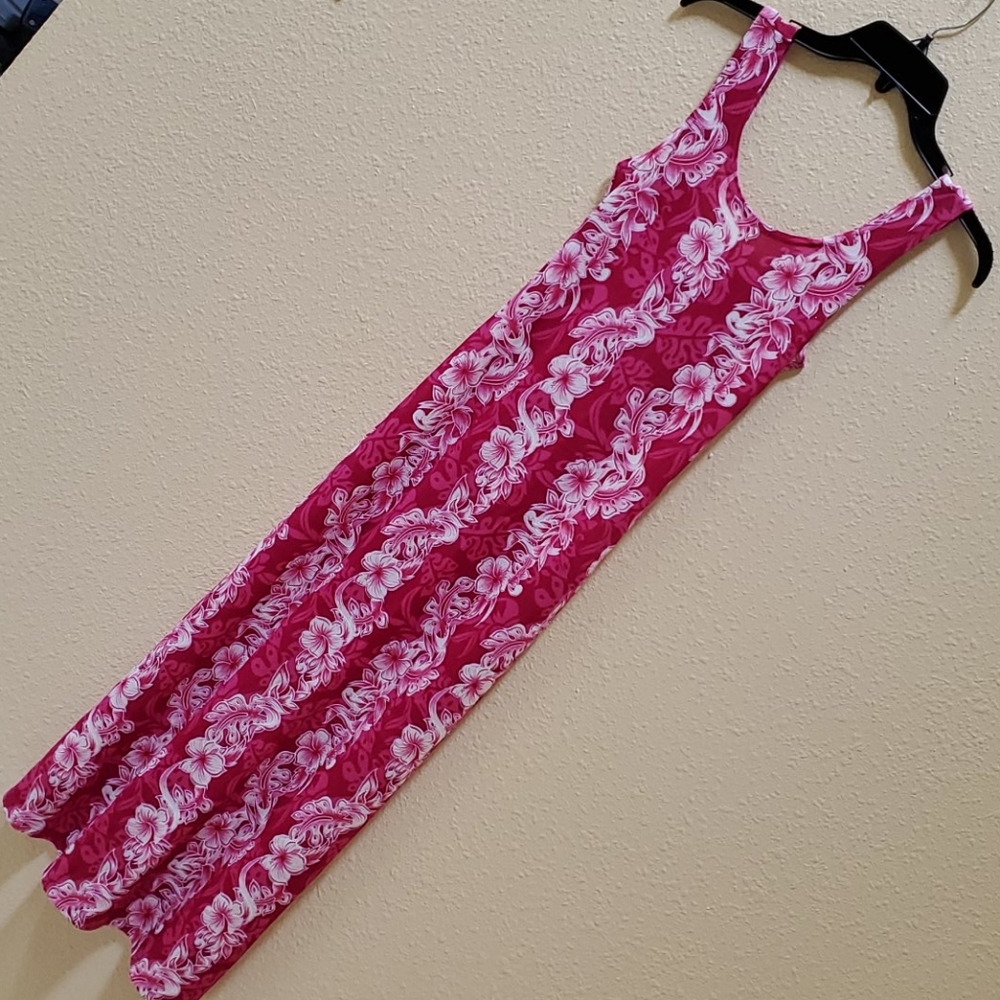 Beautiful Pink Hawaiian Dress